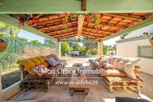 Luxury home in Aix-en-Provence, Bouches-du-Rhône