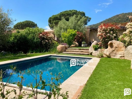 Luxury home in Sainte-Lucie de Porto-Vecchio, South Corsica