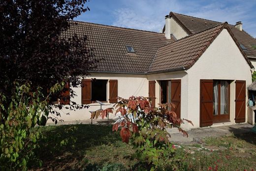 Casa di lusso a Vernouillet, Yvelines