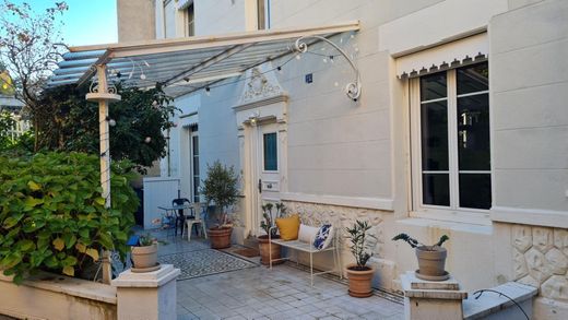 Luxury home in Saint-Étienne, Loire