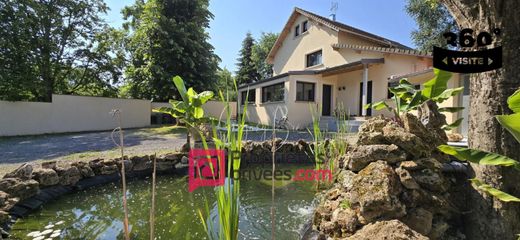 Luxe woning in Coulommiers, Seine-et-Marne