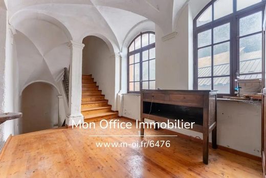 Villa in Saint-Clément-sur-Durance, Hautes-Alpes