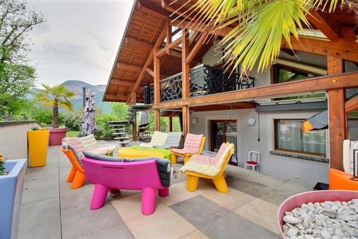 Casa de lujo en Curienne, Saboya