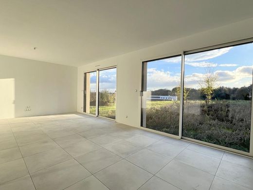 Lüks ev Le Mans, Sarthe