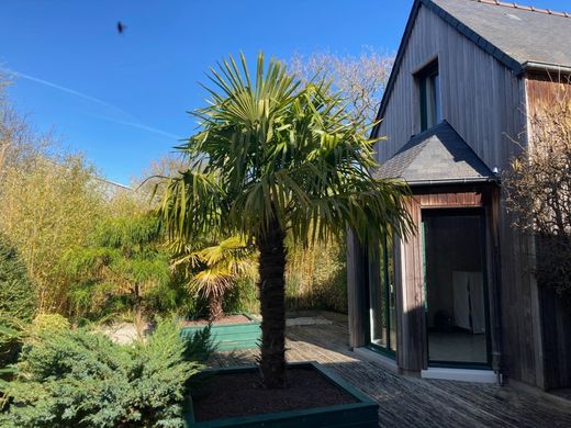Luxury home in Saint-Lunaire, Ille-et-Vilaine