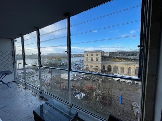 Appartamento a Bordeaux, Gironda