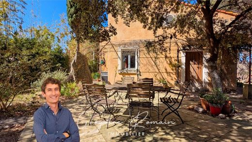 Luxury home in St Chamas, Bouches-du-Rhône