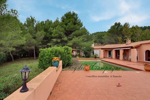 Luxury home in Bize-Minervois, Aude