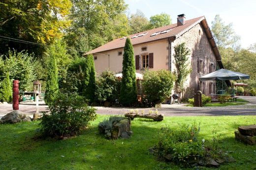 Casa di lusso a Sainte-Marie-en-Chanois, Haute-Saône