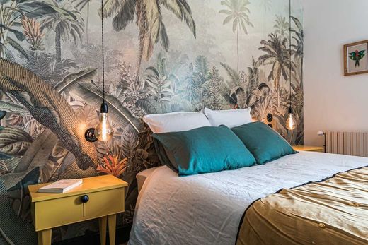 Luxury home in Bidache, Pyrénées-Atlantiques