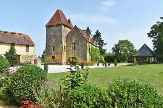 Willa w Marcillac-Saint-Quentin, Dordogne
