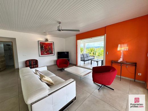 Βίλα σε Le Lamentin, Martinique