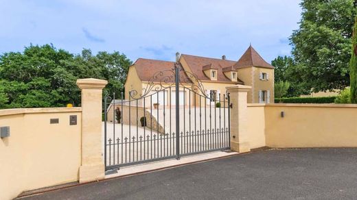 Luxury home in Boulazac, Dordogne