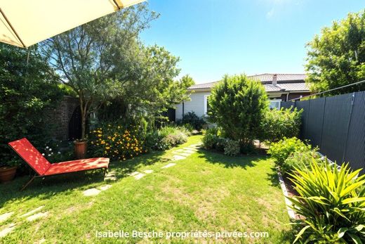 Luxe woning in Bordeaux, Gironde