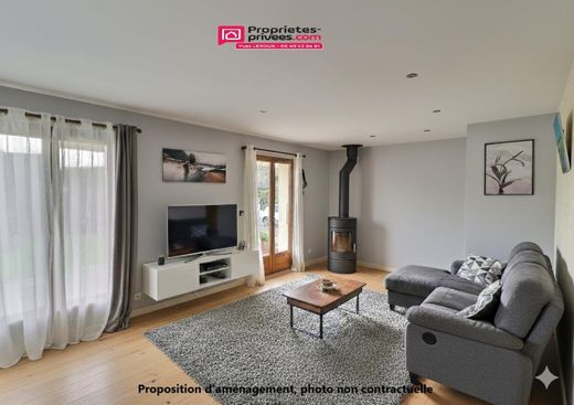 منزل ﻓﻲ La Balme-de-Sillingy, Haute-Savoie