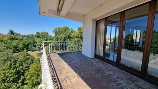 Apartment in Bordeaux, Gironde