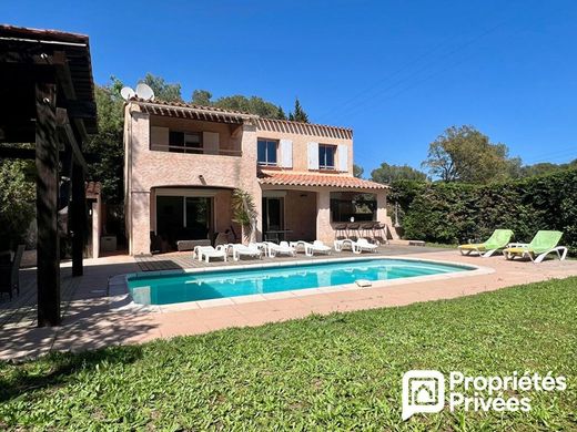 Luxury home in Saint-Raphaël, Var