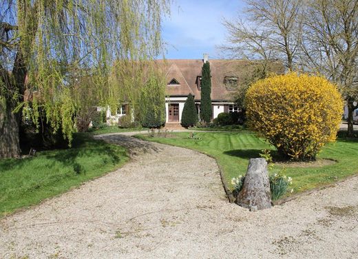 Casa di lusso a Montfort-l'Amaury, Yvelines