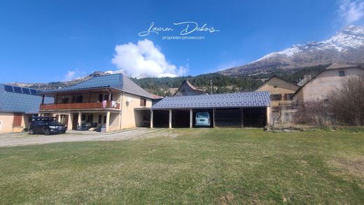 Luxury home in Le Dévoluy, Hautes-Alpes