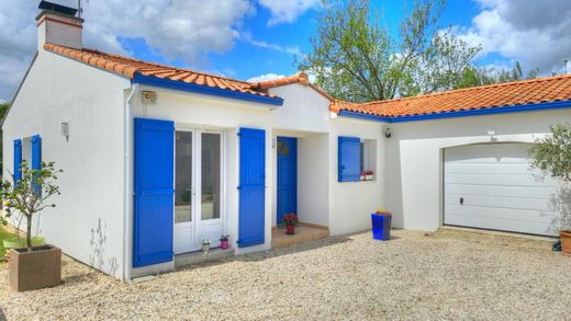 Luxury home in Nantes, Loire-Atlantique