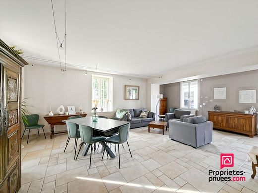 Luxus-Haus in Avallon, Yonne