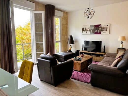 Apartment in Bordeaux, Gironde