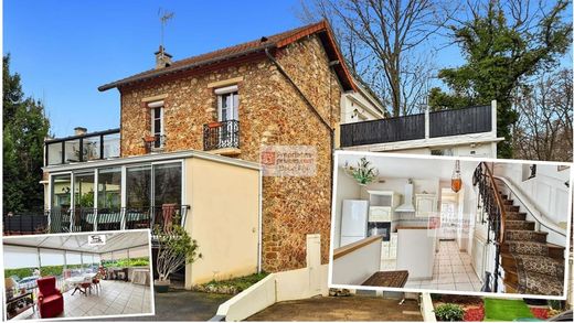 Luksusowy dom w Ville-d'Avray, Hauts-de-Seine