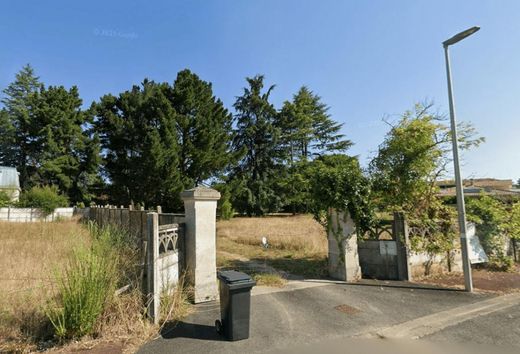 Grundstück in Mérignac, Gironde