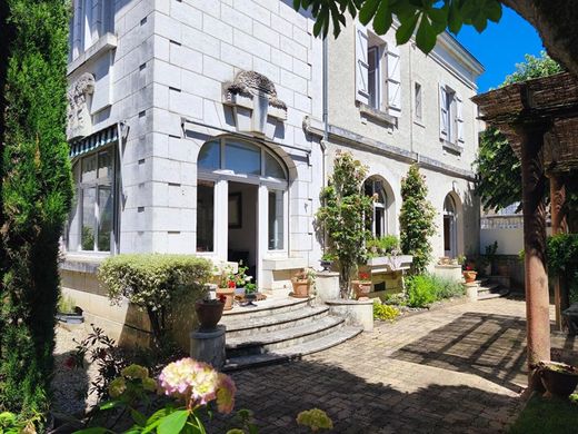 Luxury home in Périgueux, Dordogne