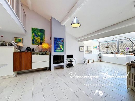 Apartamento - Nîmes, Gard