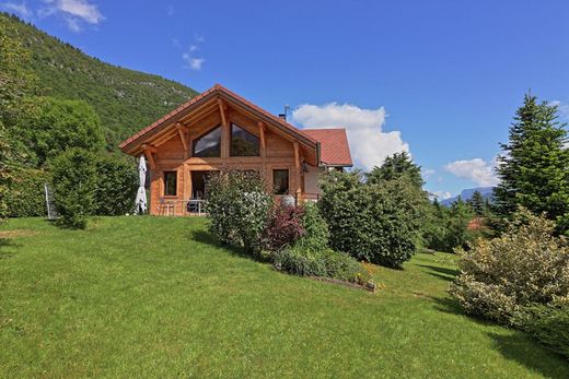 Casa de lujo en Lathuile, Alta Saboya
