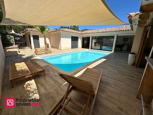 Luxury home in Sainte-Lucie de Porto-Vecchio, South Corsica