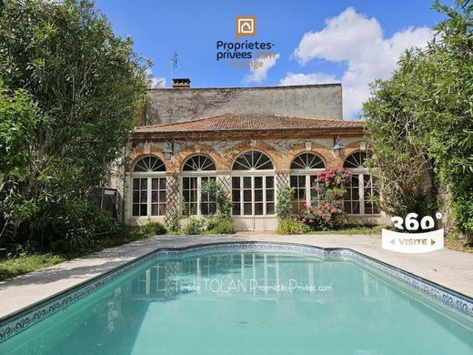 Agen, Lot-et-Garonneのヴィラ