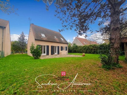 Casa de lujo en Herblay, Valle de Oise