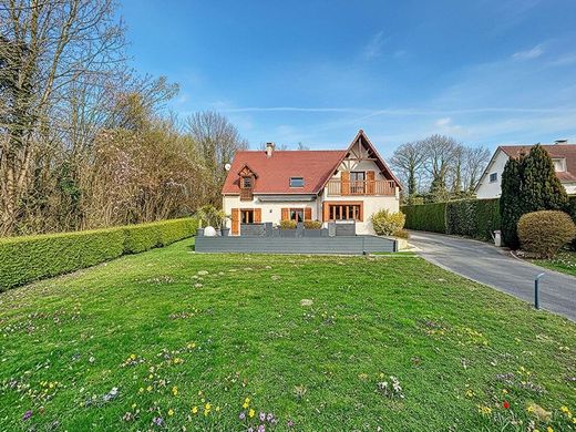 Casa de lujo en Cauffry, Oise