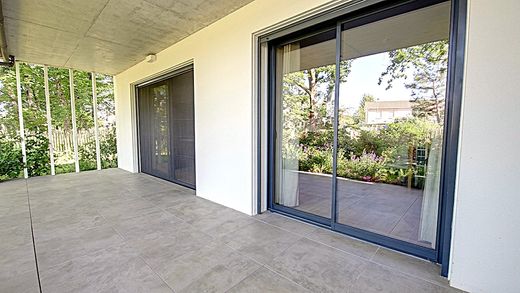Apartment in Pessac, Gironde