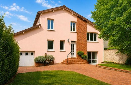 Lüks ev Neuilly-Plaisance, Seine-Saint-Denis