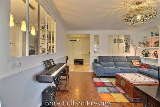 Apartment in Versailles, Yvelines