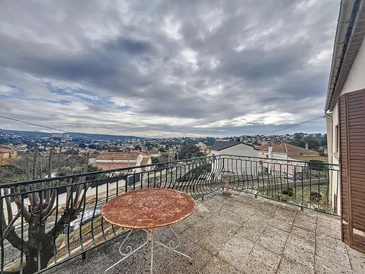 Luxe woning in Les Pennes-Mirabeau, Bouches-du-Rhône