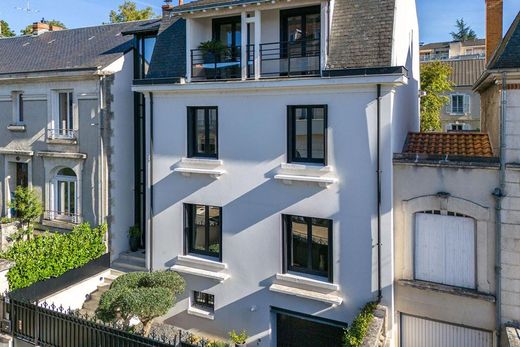 Luxus-Haus in Périgueux, Dordogne