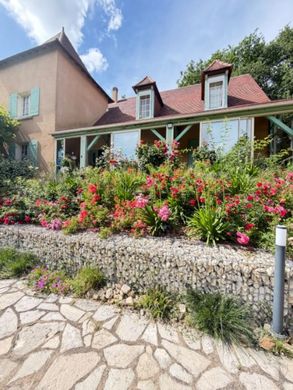 Maison de luxe à Saint-Cyprien, Dordogne