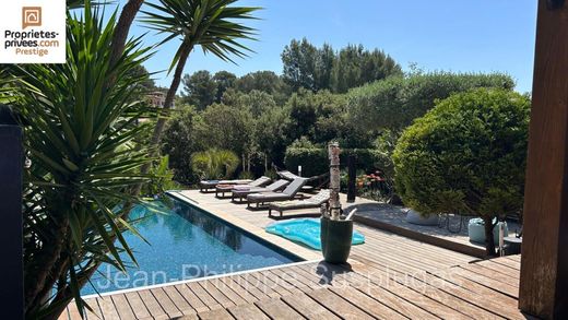 Villa in Sanary-sur-Mer, Var