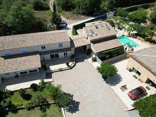 Villa a Fréjus, Var