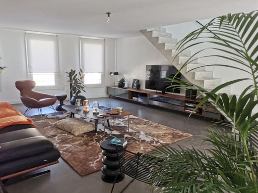 Luxury home in Saint-Maximin-la-Sainte-Baume, Var