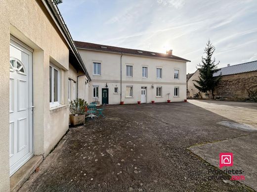 Luxury home in Avallon, Yonne