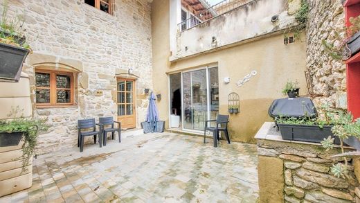 Villa in Uzès, Gard