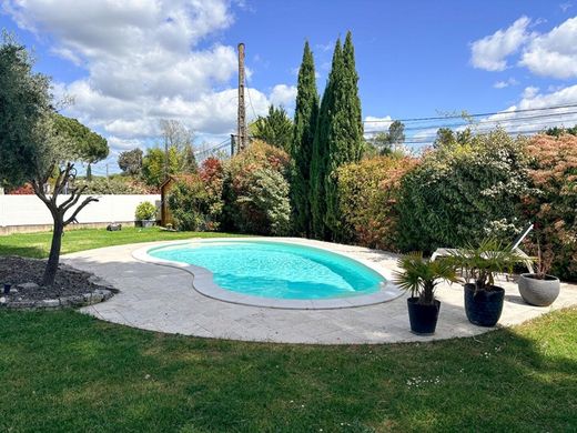 Luxury home in Fronton, Upper Garonne