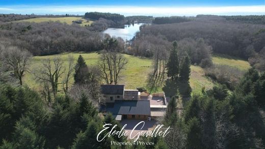 Willa w Saint-Denis, Aude