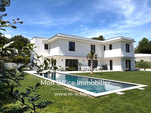 Villa in Ventabren, Bouches-du-Rhône
