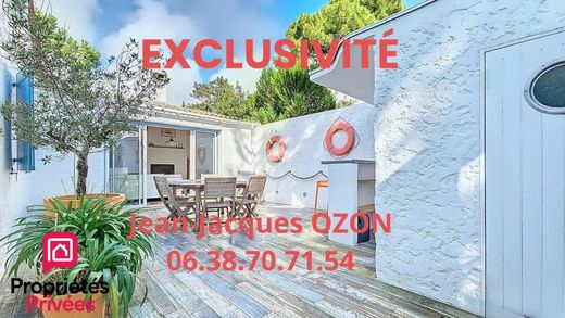 La Palmyre, Charente-Maritimeの高級住宅